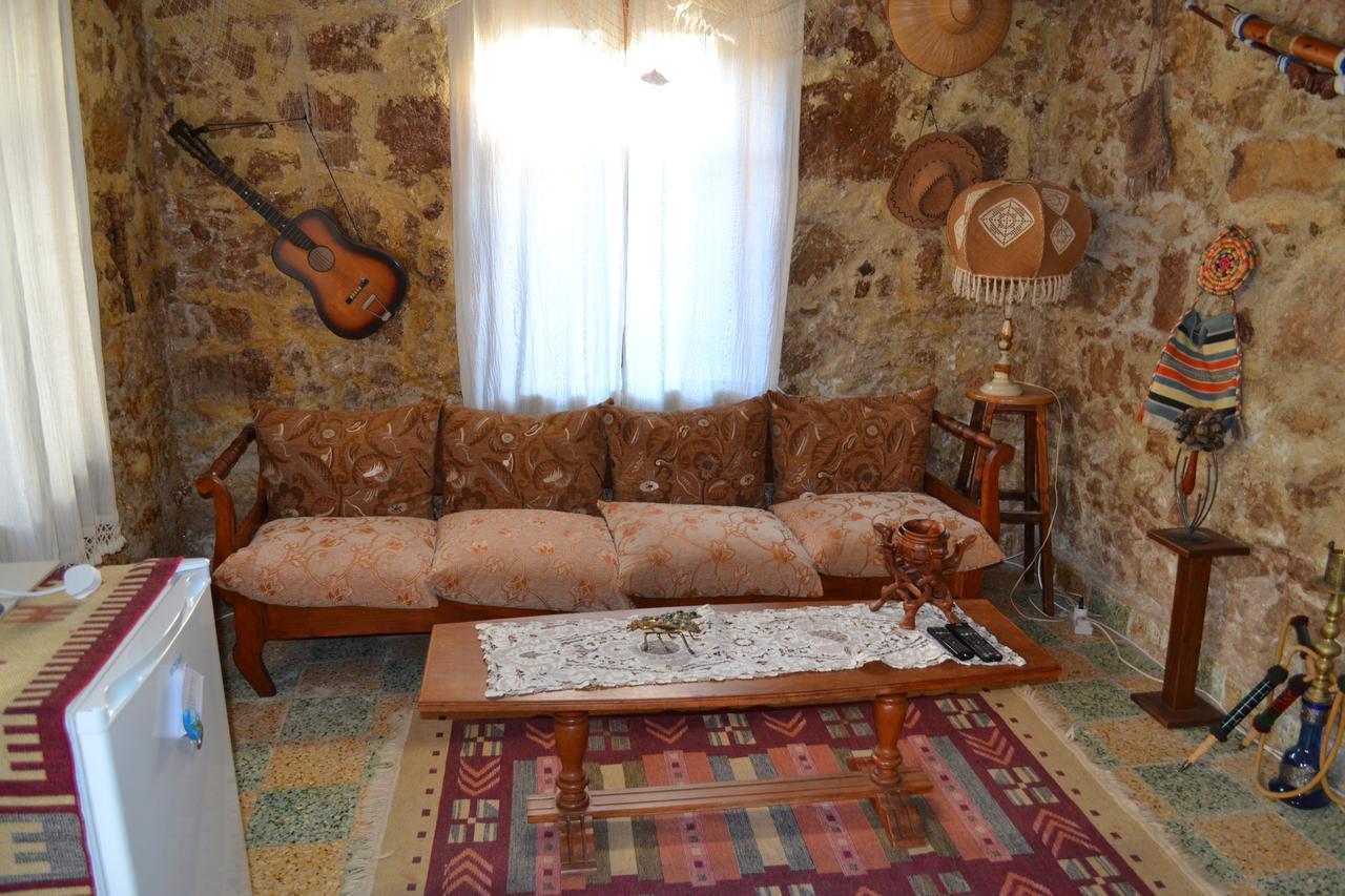Mystery Garden Guest House 法马古斯塔 外观 照片