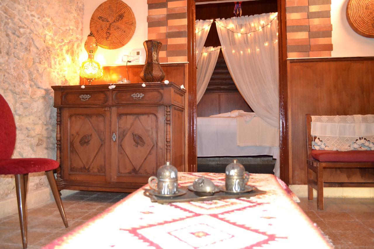 Mystery Garden Guest House 法马古斯塔 外观 照片